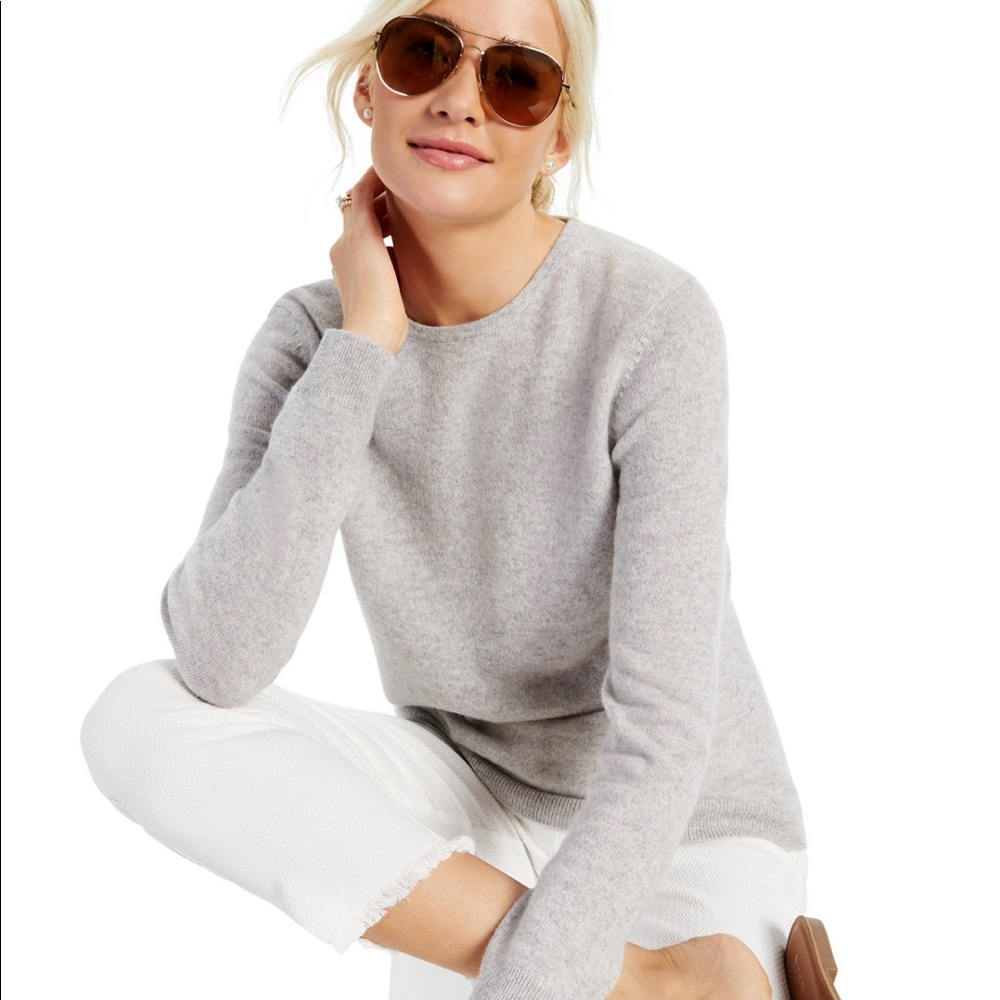 Women’s Cashmere Sweater - Picture 3 of 3